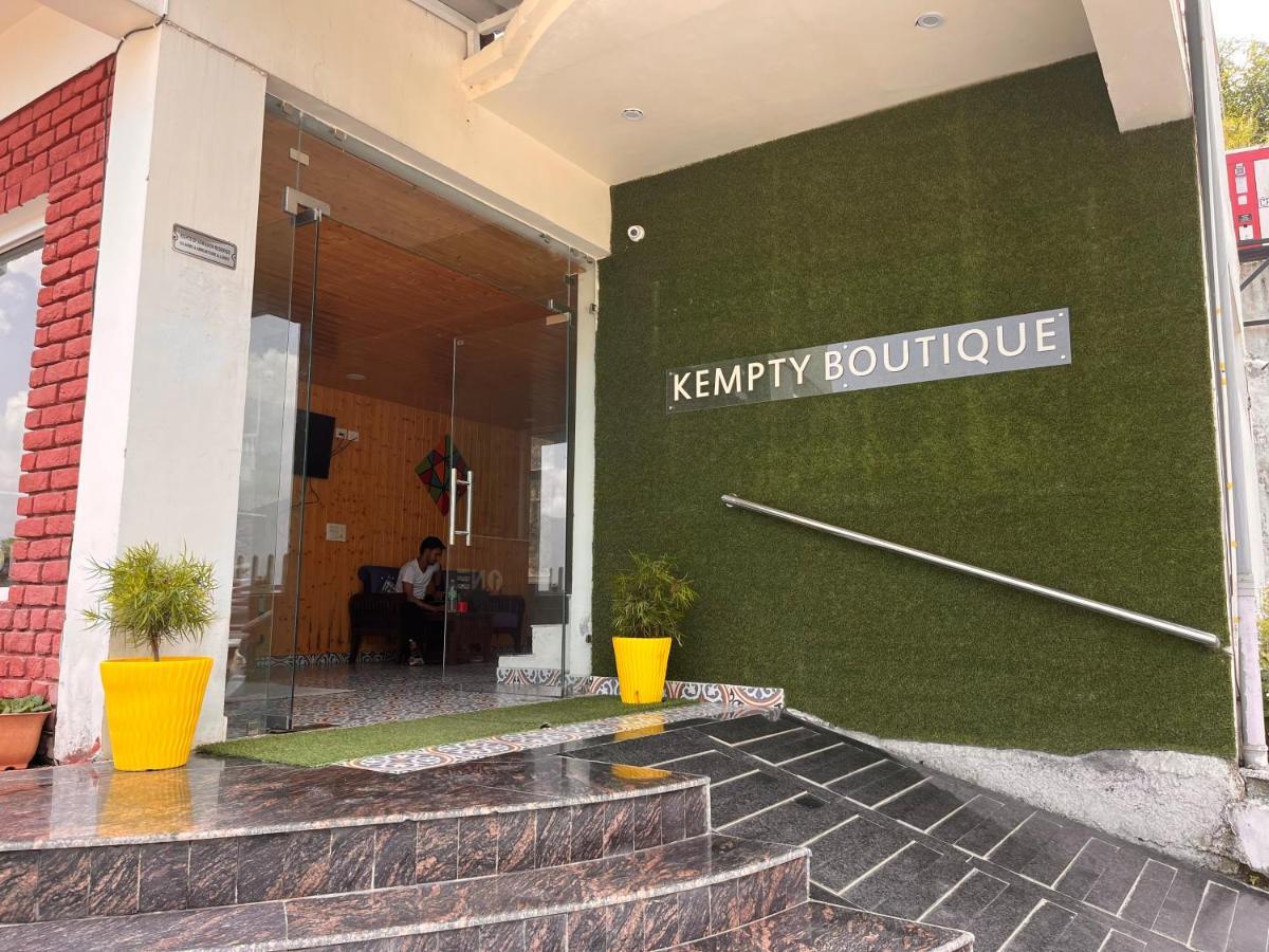 Hotel Kempty - A Boutique Hotel, Mussoorie Eksteriør billede