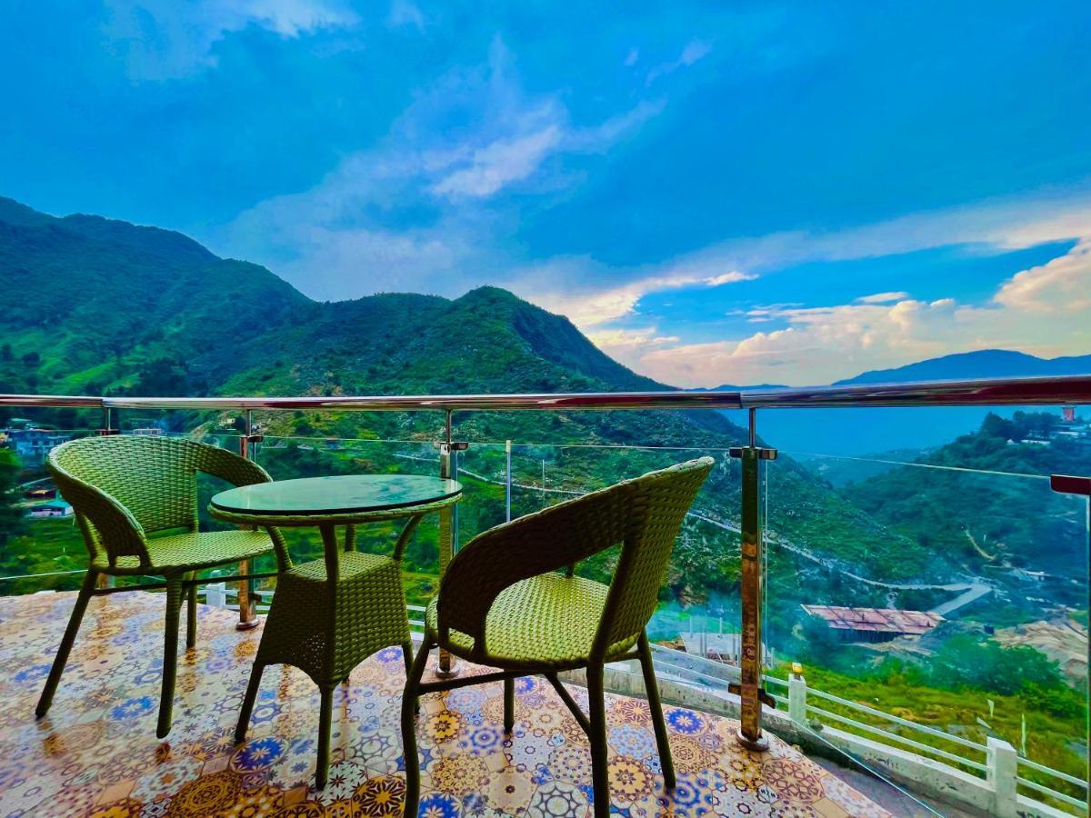 Hotel Kempty - A Boutique Hotel, Mussoorie Eksteriør billede