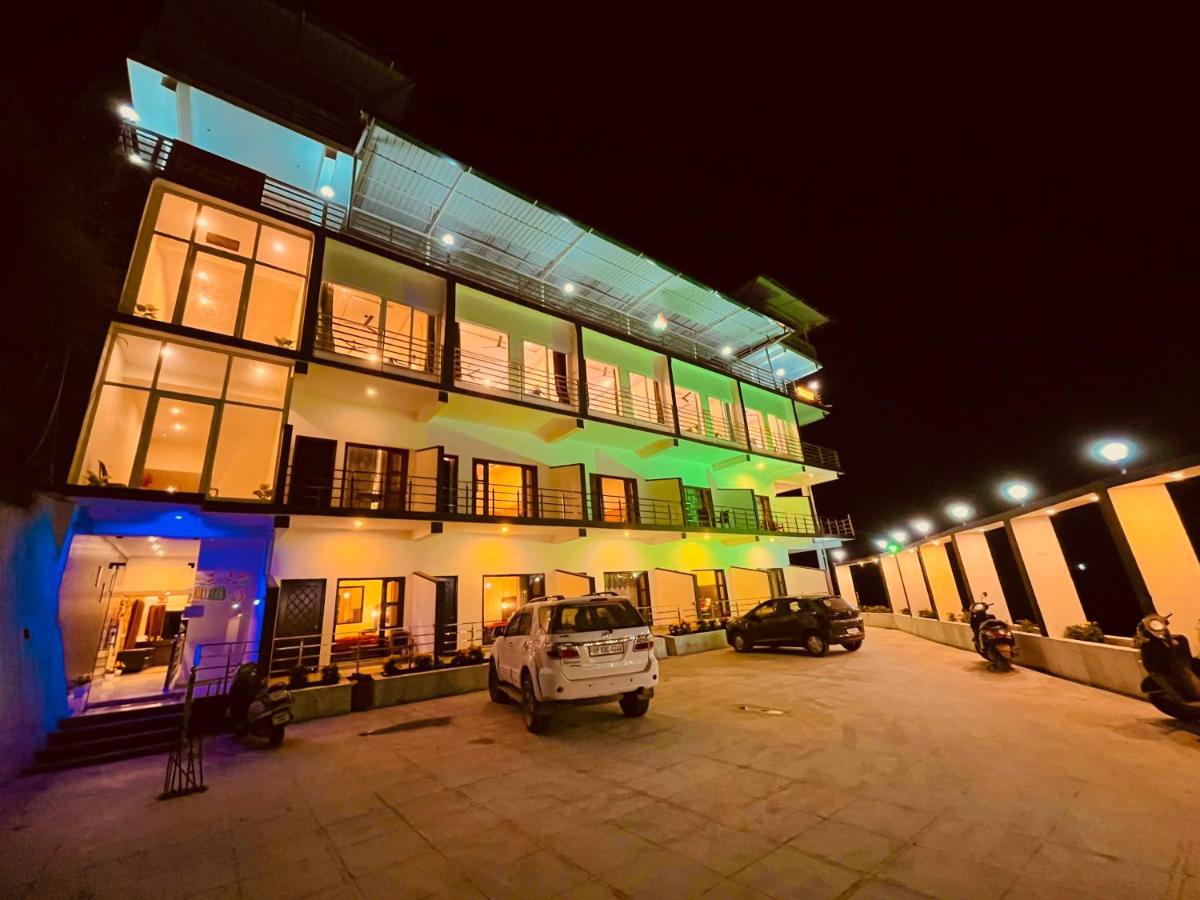 Hotel Kempty - A Boutique Hotel, Mussoorie Eksteriør billede