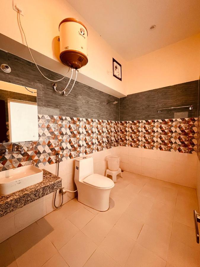 Hotel Kempty - A Boutique Hotel, Mussoorie Eksteriør billede